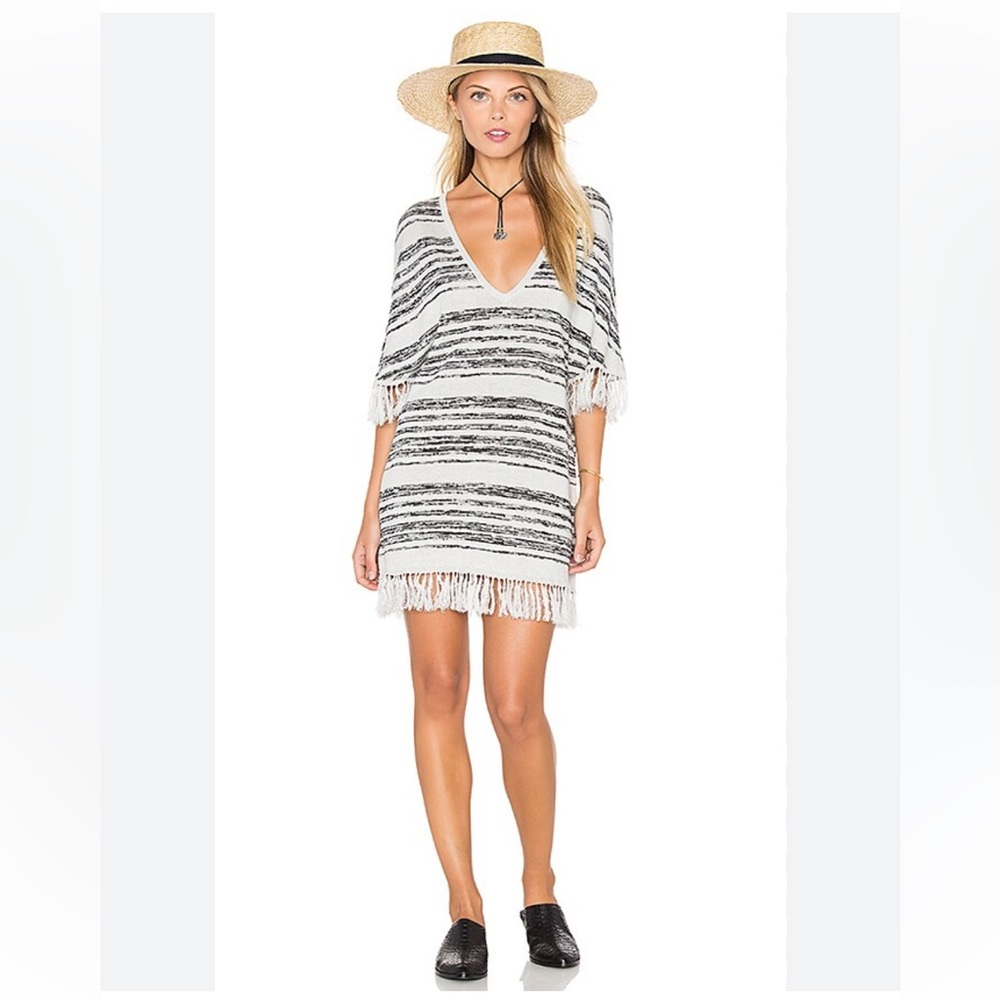 Chaser V Neck Sweater Dress- size L